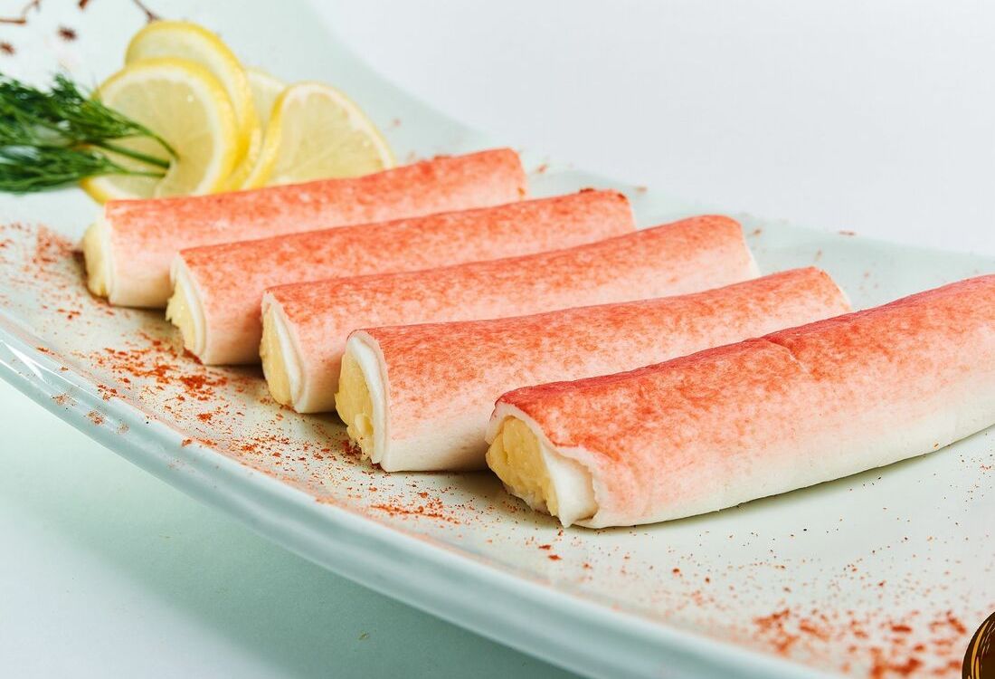 Крабовые палочки фаршированные