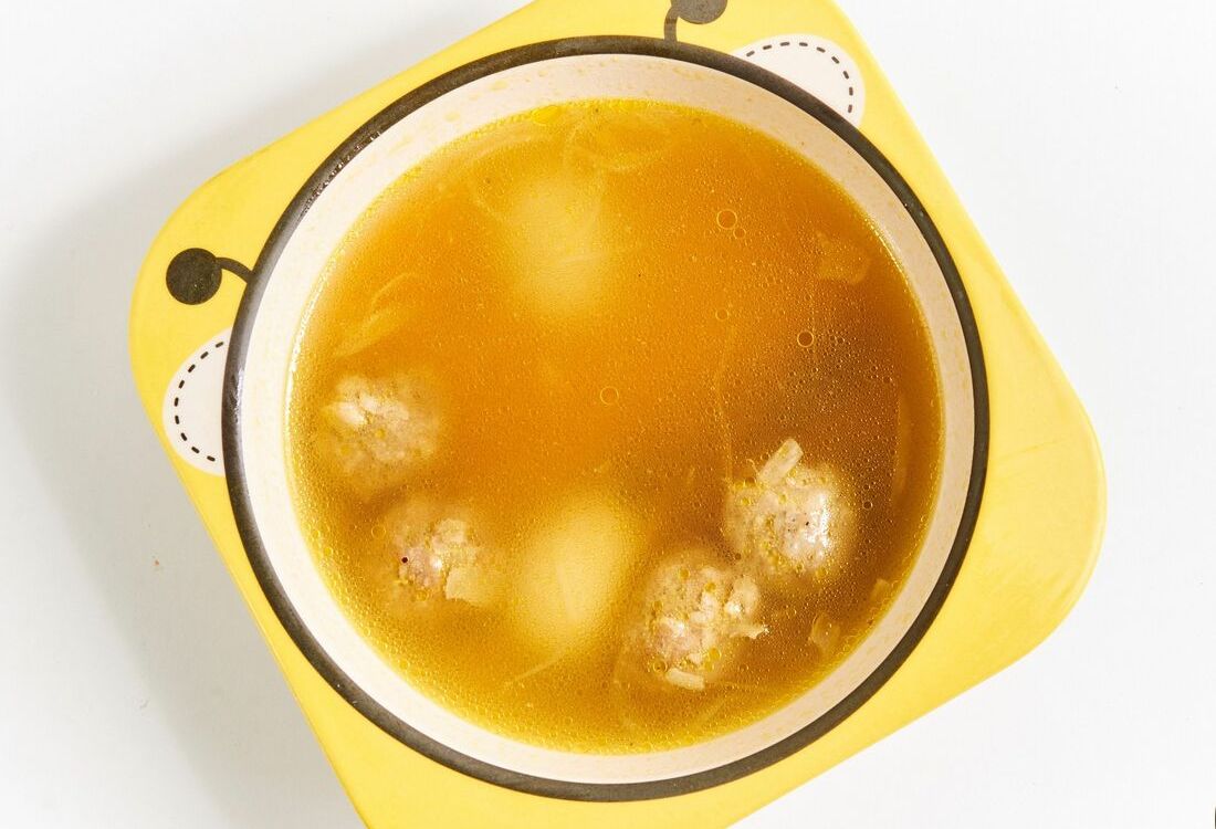 Бульон с мясными фрикадельками Семь богатырей