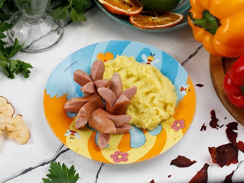 Сосиски с картофельным пюре