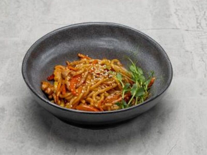 Удон с цыпленком