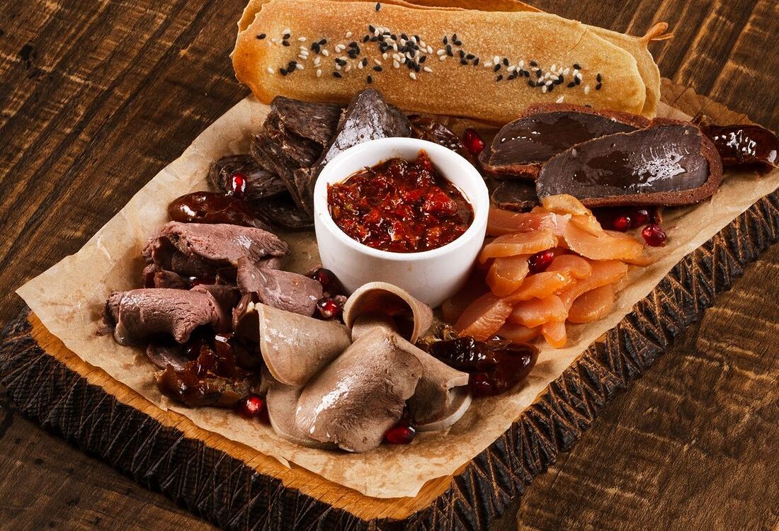 Мясное ассорти