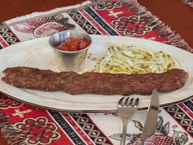 Люля-кебаб из говядины с сыром