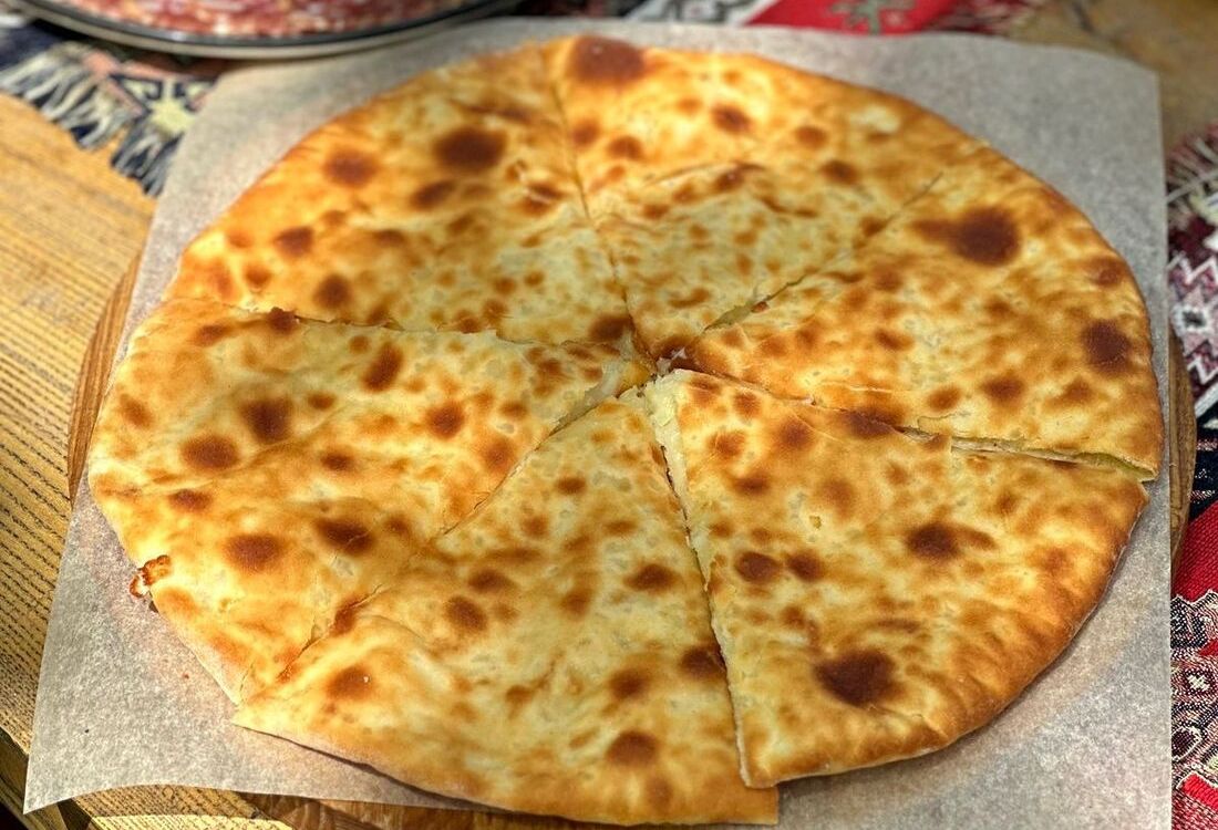 Хачапури по-мегрельски