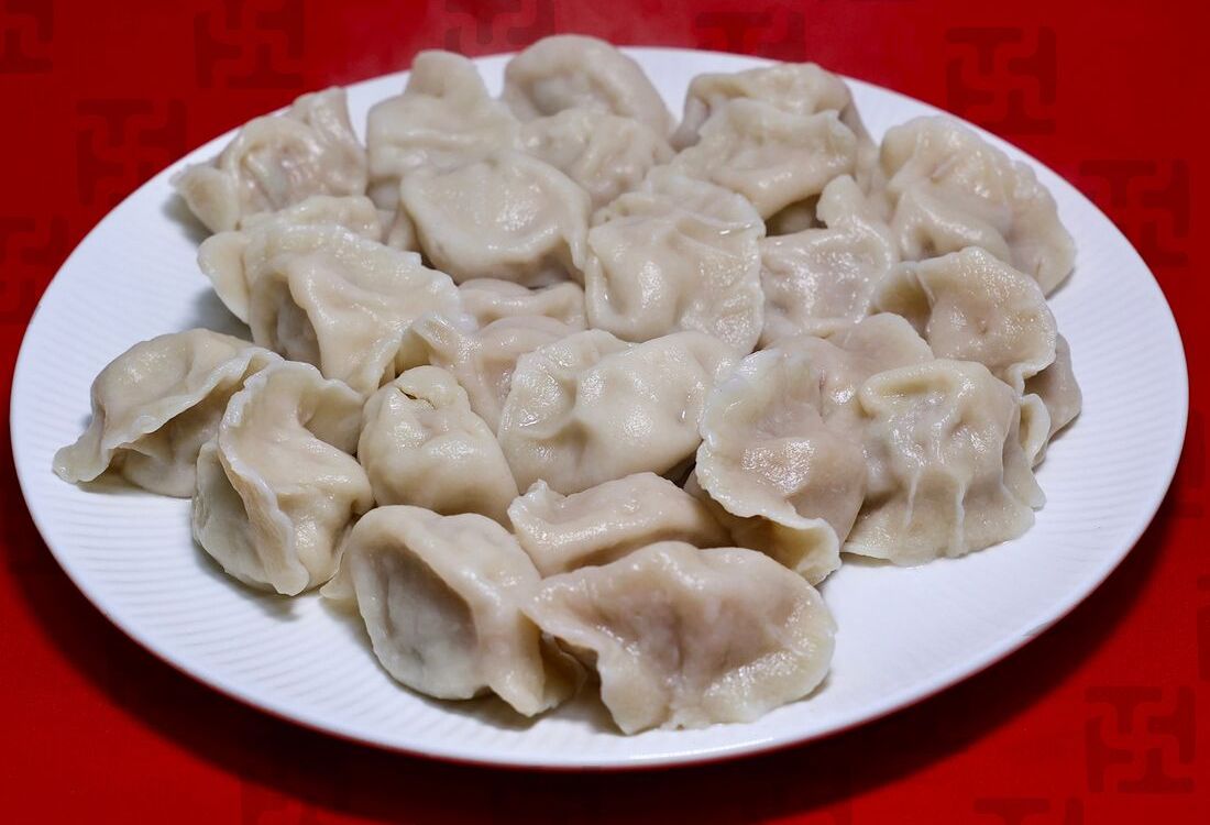 Вареные пельмени с кетой (18 шт.) + соус №75.2