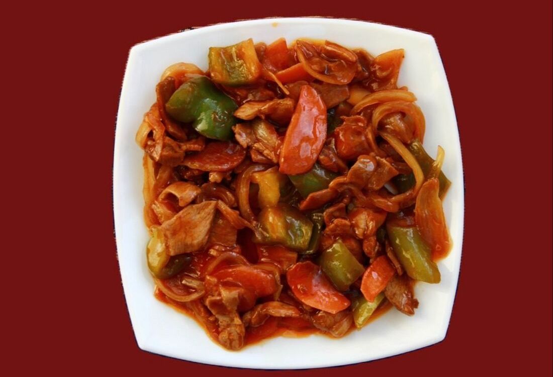 №W35 Рулька с овощами