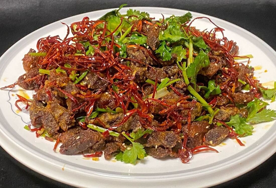 9 Жареная говядина с кинзой и перцем