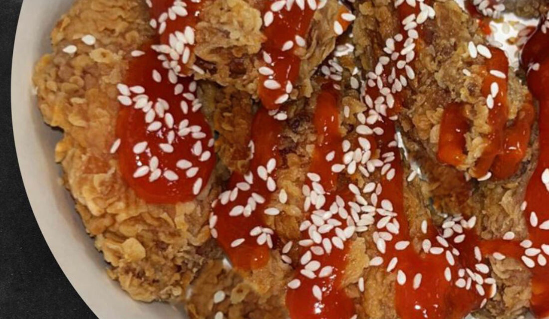 Куриные крылышки в соусе шрирача