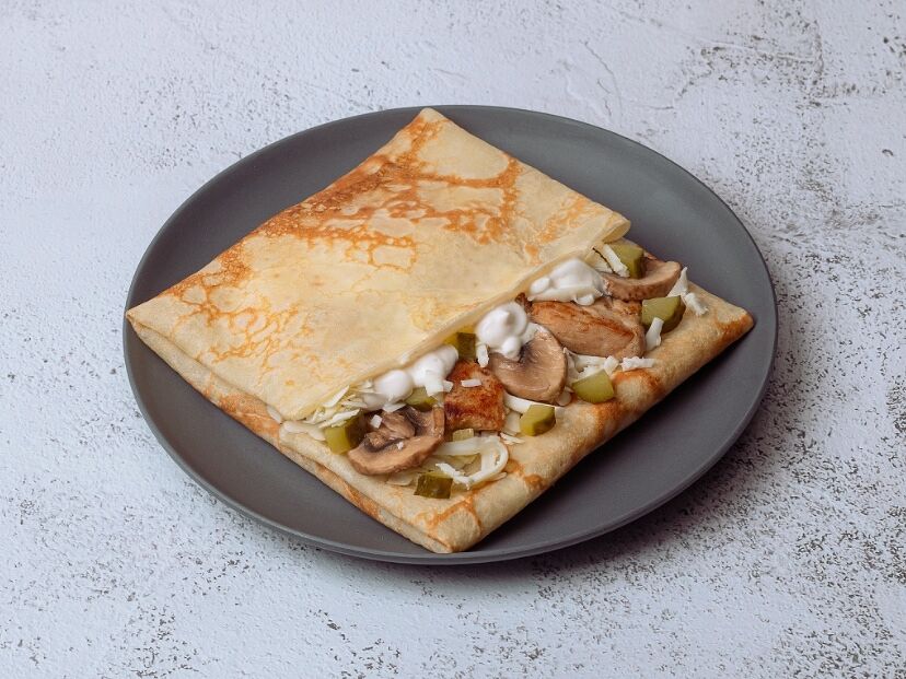 Блин с курицей и грибами